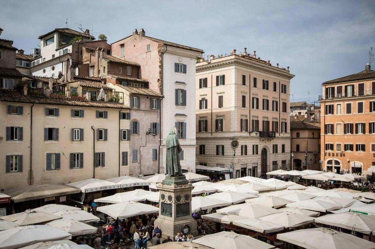 Campo Dei Fiori Deluxe With View Apartment Rome Bagian luar foto