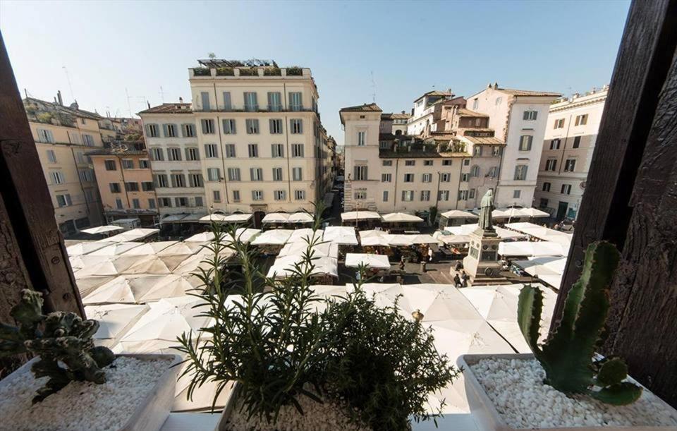 Campo Dei Fiori Deluxe With View Apartment Rome Bagian luar foto