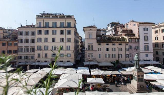 Campo Dei Fiori Deluxe With View Apartment Rome Bagian luar foto